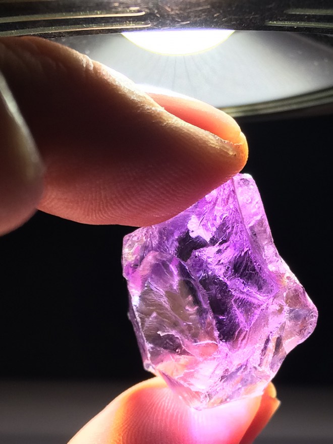 85.97ct_Amethyst-02b-w